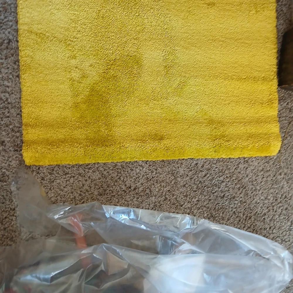 NEW IKEA HOTELLRUM Beautiful 6'7 x 2'7 Area Rug only opened for pictures. The - Picture 15 of 16